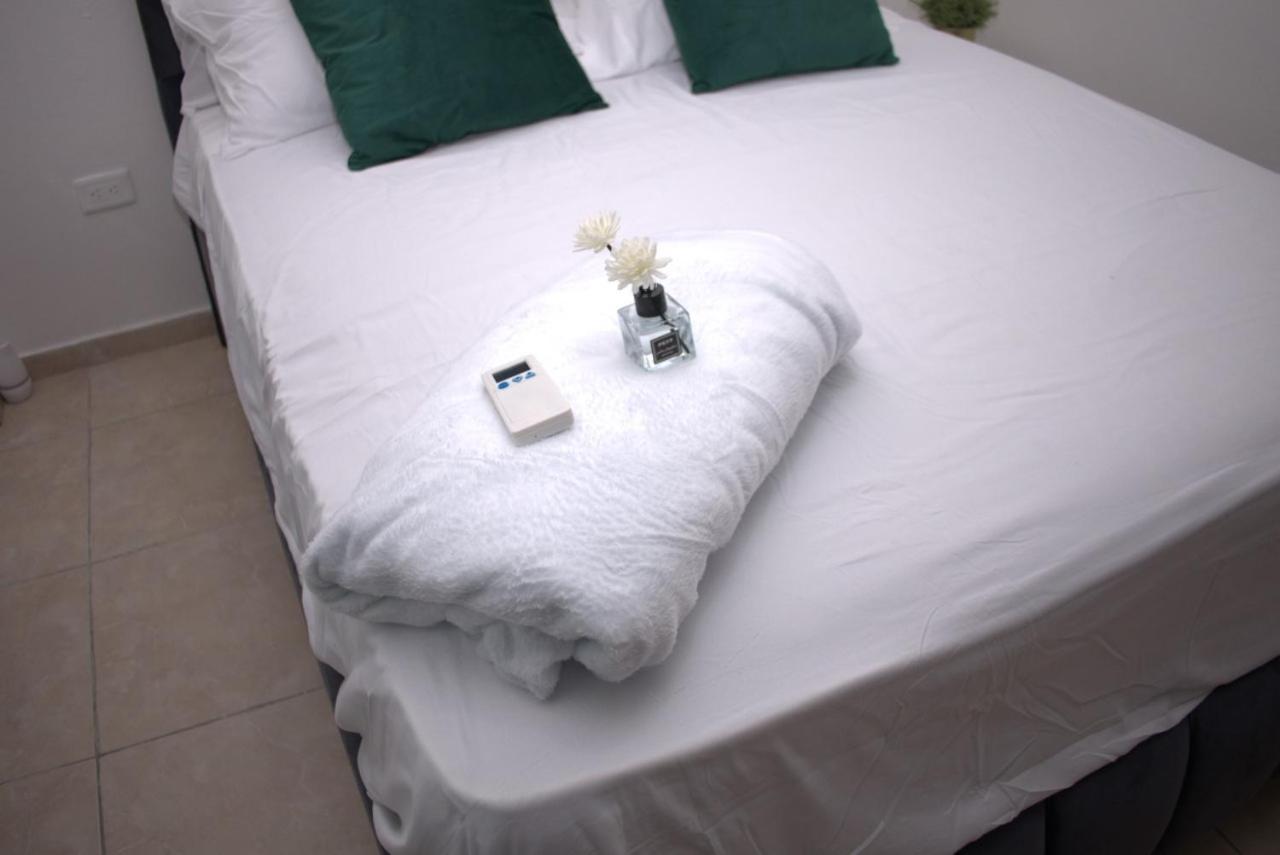 Residencial Ana Maria Hotel Santo Domingo Bagian luar foto